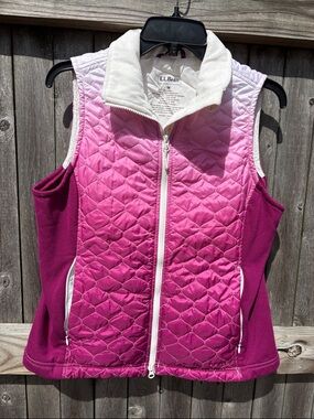 L.L. Bean medium light puffer vest!